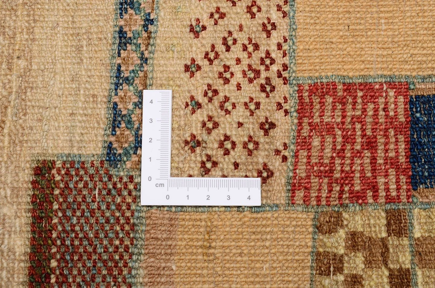 Hand-Knotted Gabbeh Pakistani Rug, 142 × 187 cm, Wool - Image 3