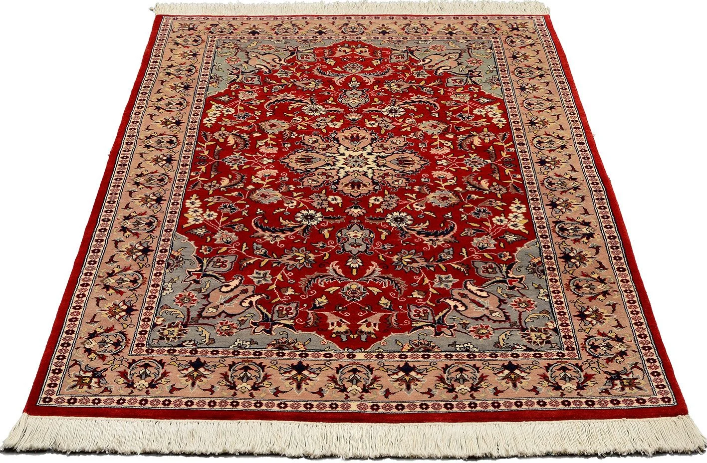 Alternative view of Isfahan Pakistani Rug 132 × 208 cm in Wool, hand-knotted