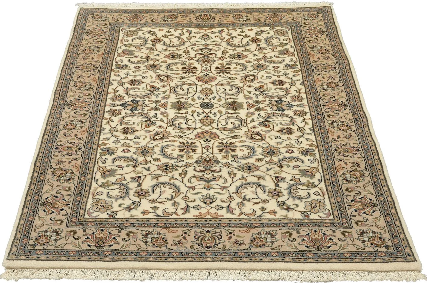 Alternative view of Sarouk Indian Rug 119 × 179 cm in Wool, hand-knotted