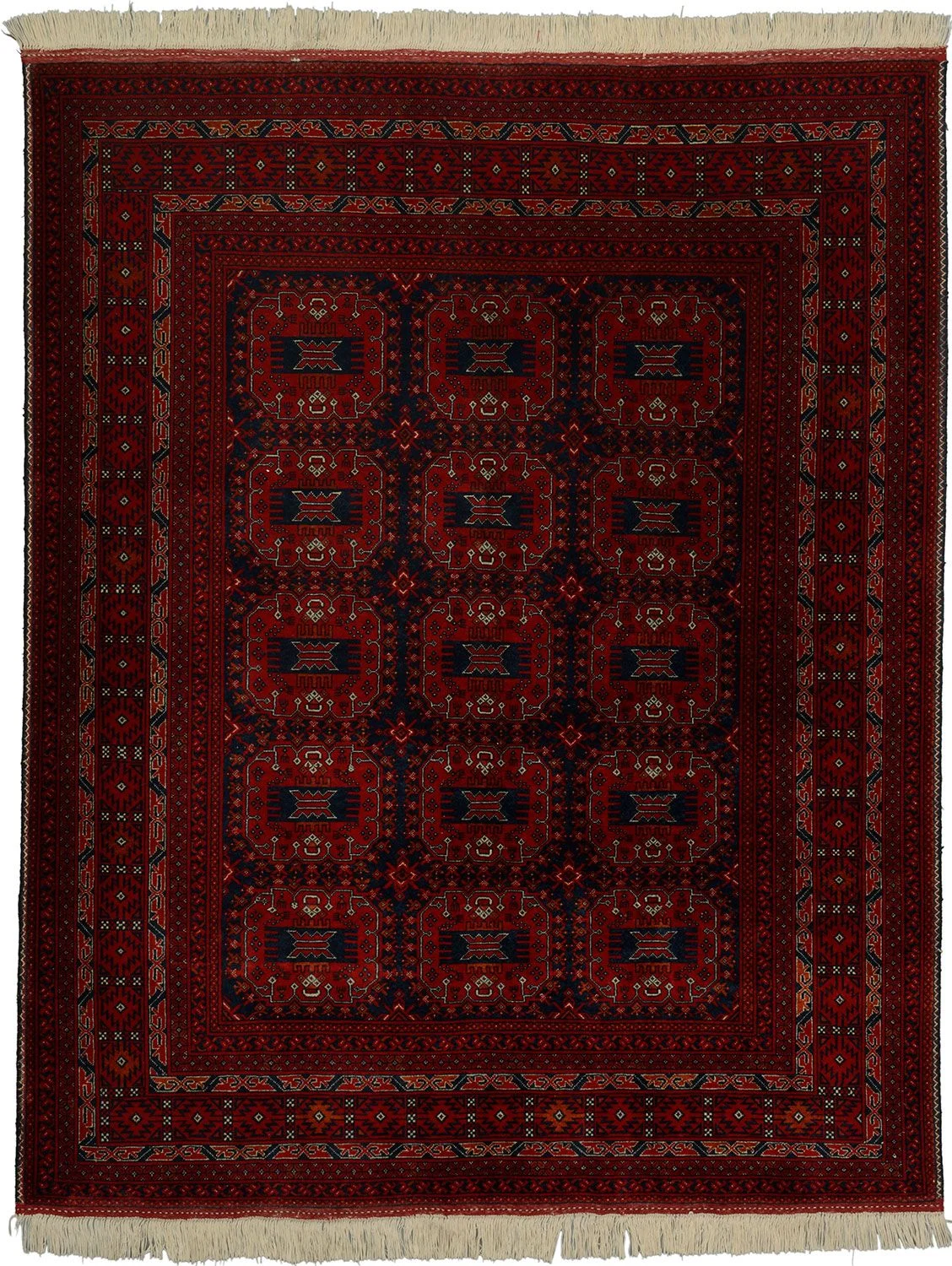 Wool Pakistani Rug 150 × 191 cm, hand-knotted