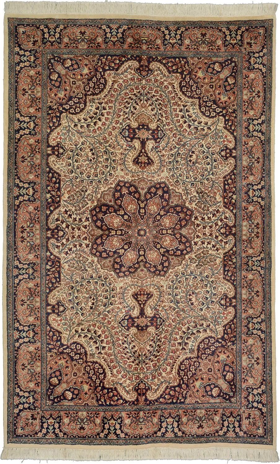 Qom Pakistani Rug 141 × 215 cm in Wool, hand-knotted