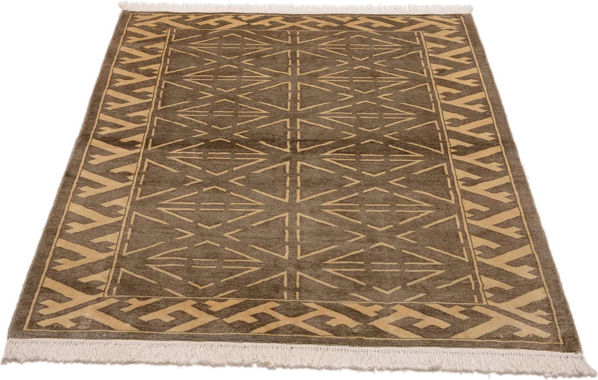 Alternative view of Hand-Knotted Pakistani Rug, 126 × 174 cm, Wool