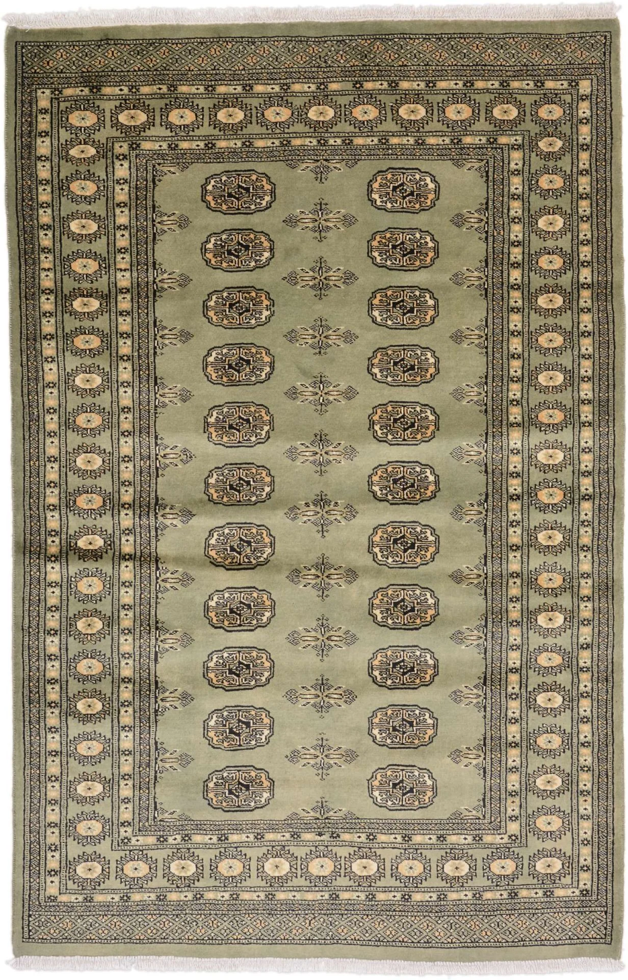 Pakistani Rug 125 × 191 cm in Wool, hand-knotted
