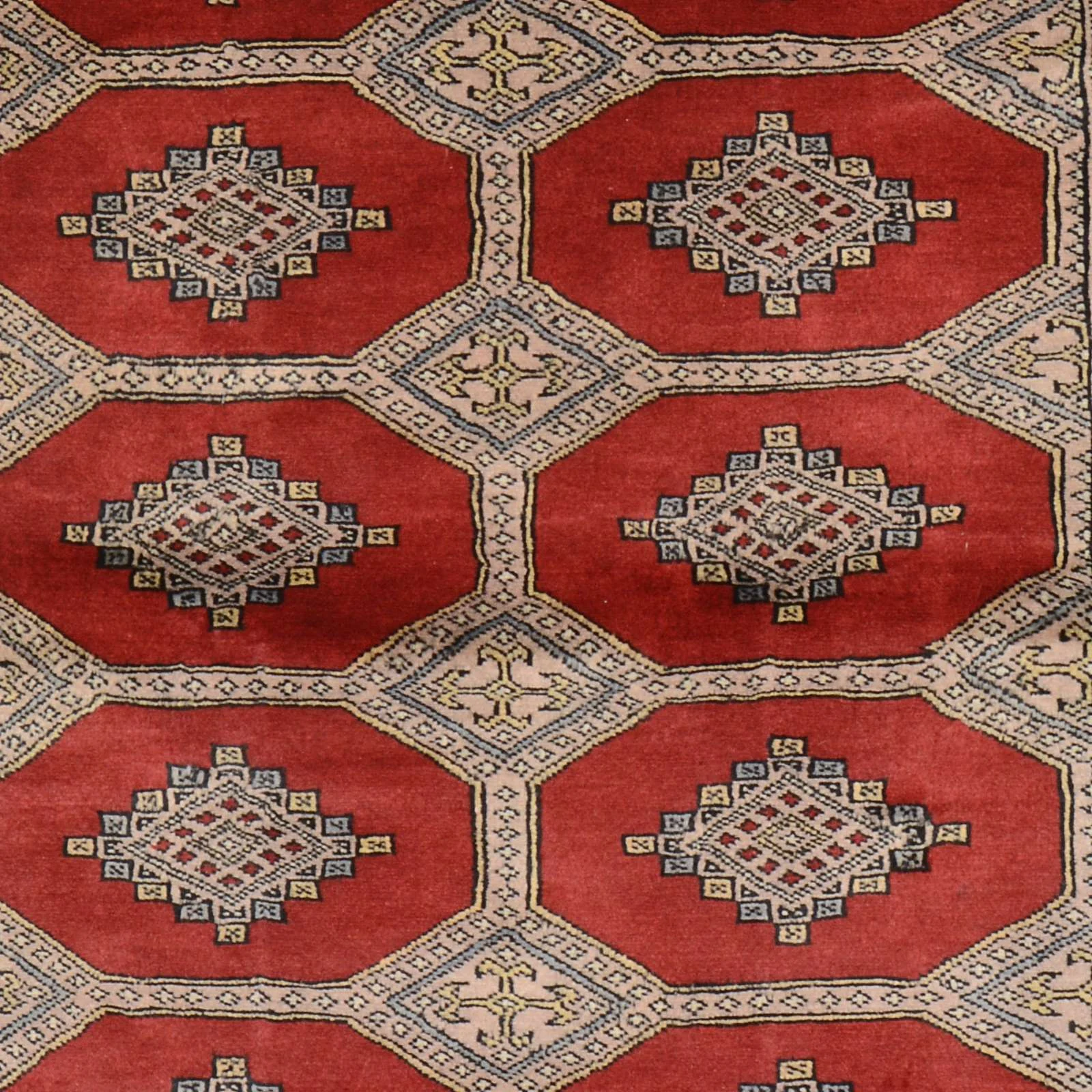Pakistani Rug 121 × 187 cm in Wool, hand-knotted - Image 4
