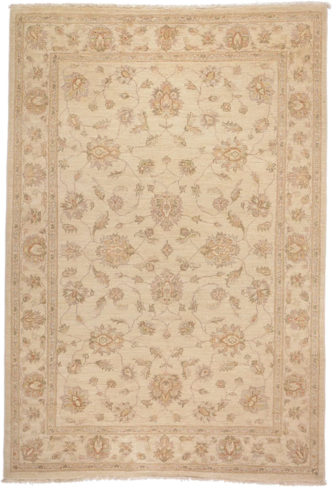 Ziegler Pakistani Rug 138 × 202 cm in Wool, hand-knotted