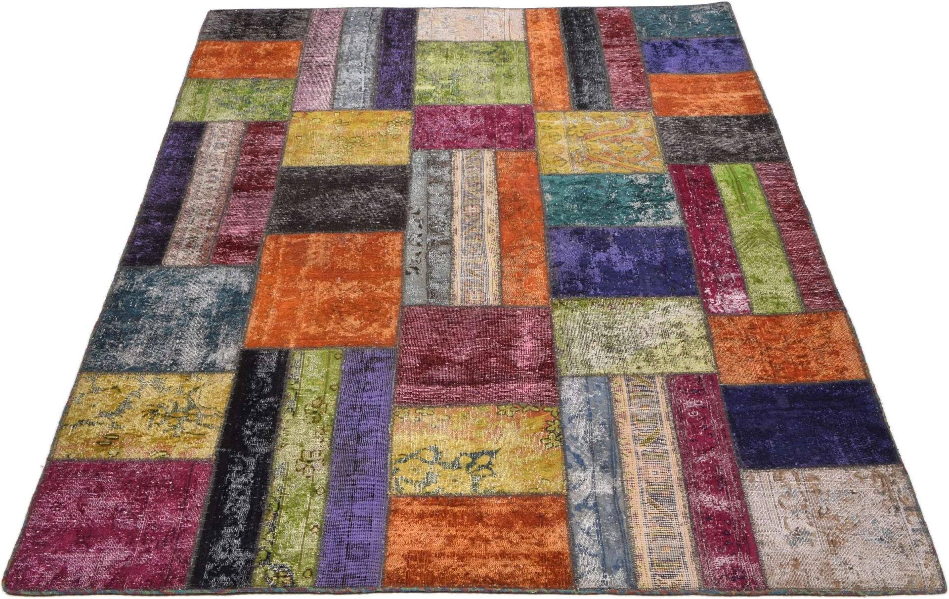 Alternative view of Hand-Knotted Pakistani Rug, 170 × 240 cm, Wool