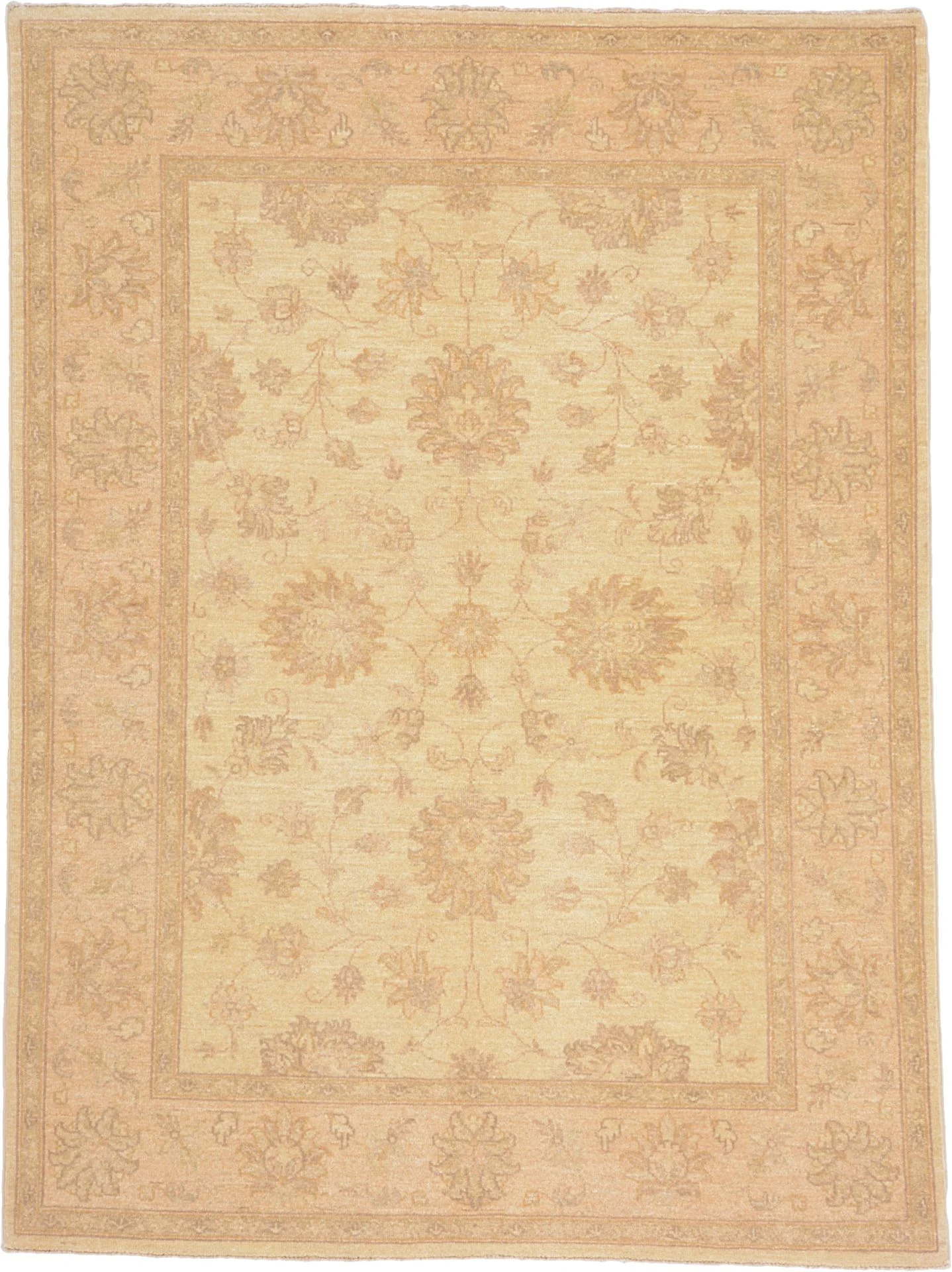 Wool Ziegler Pakistani Rug 145 × 198 cm, hand-knotted