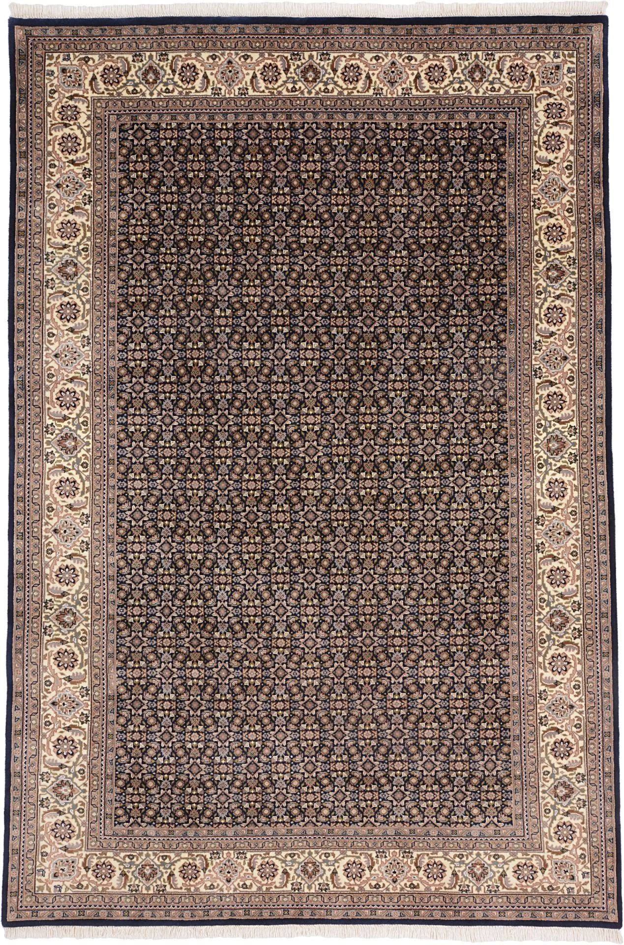 Wool Tabriz Indian Rug 198 × 293 cm, hand-knotted