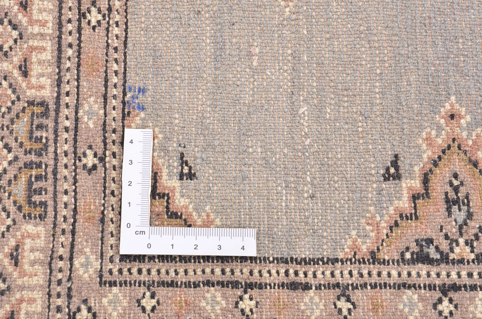 Wool Pakistani Rug 76 × 318 cm, hand-knotted - Image 4