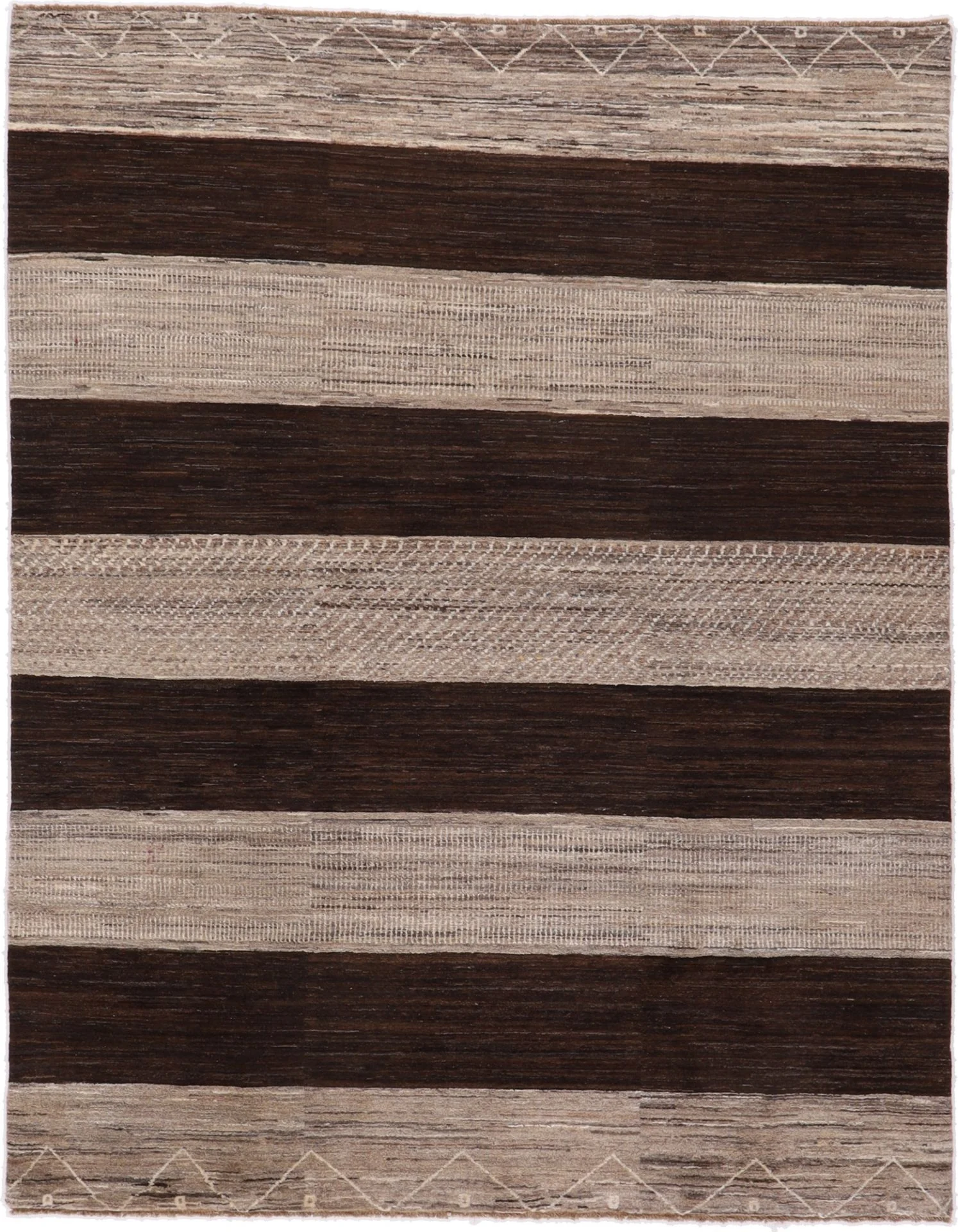 Wool Gabbeh Pakistani Rug 200 × 253 cm, hand-knotted