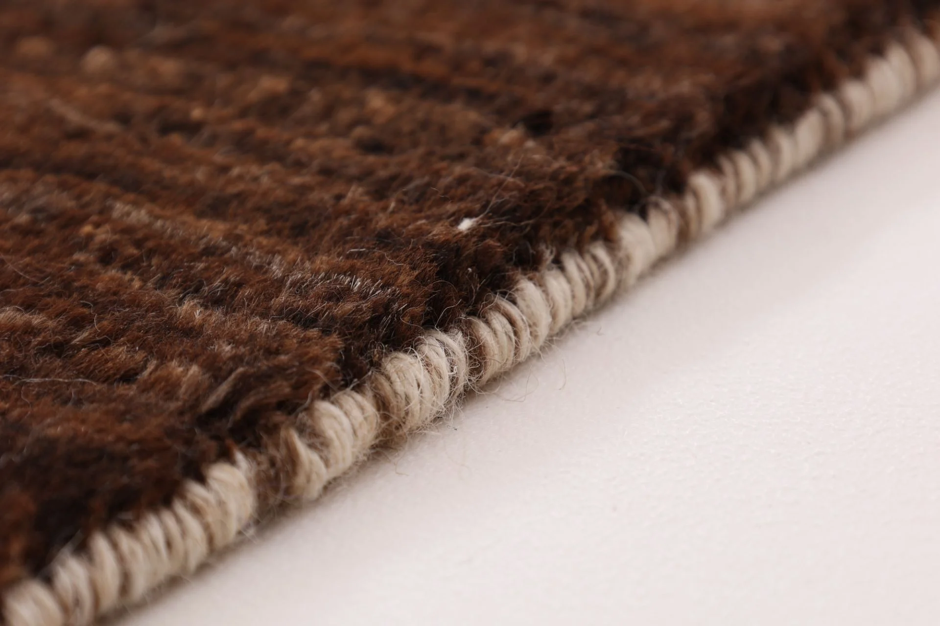 Gabbeh Pakistani Rug 207 × 242 cm in Wool, hand-knotted - Image 6
