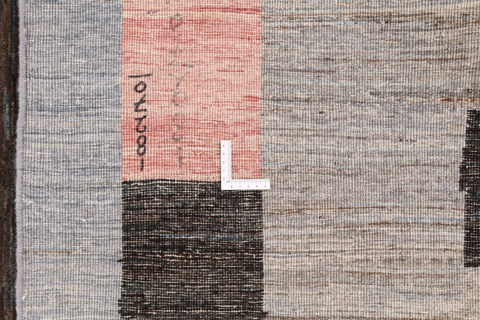 Wool Ariana Afghan Rug 167 × 237 cm, hand-knotted - Image 9