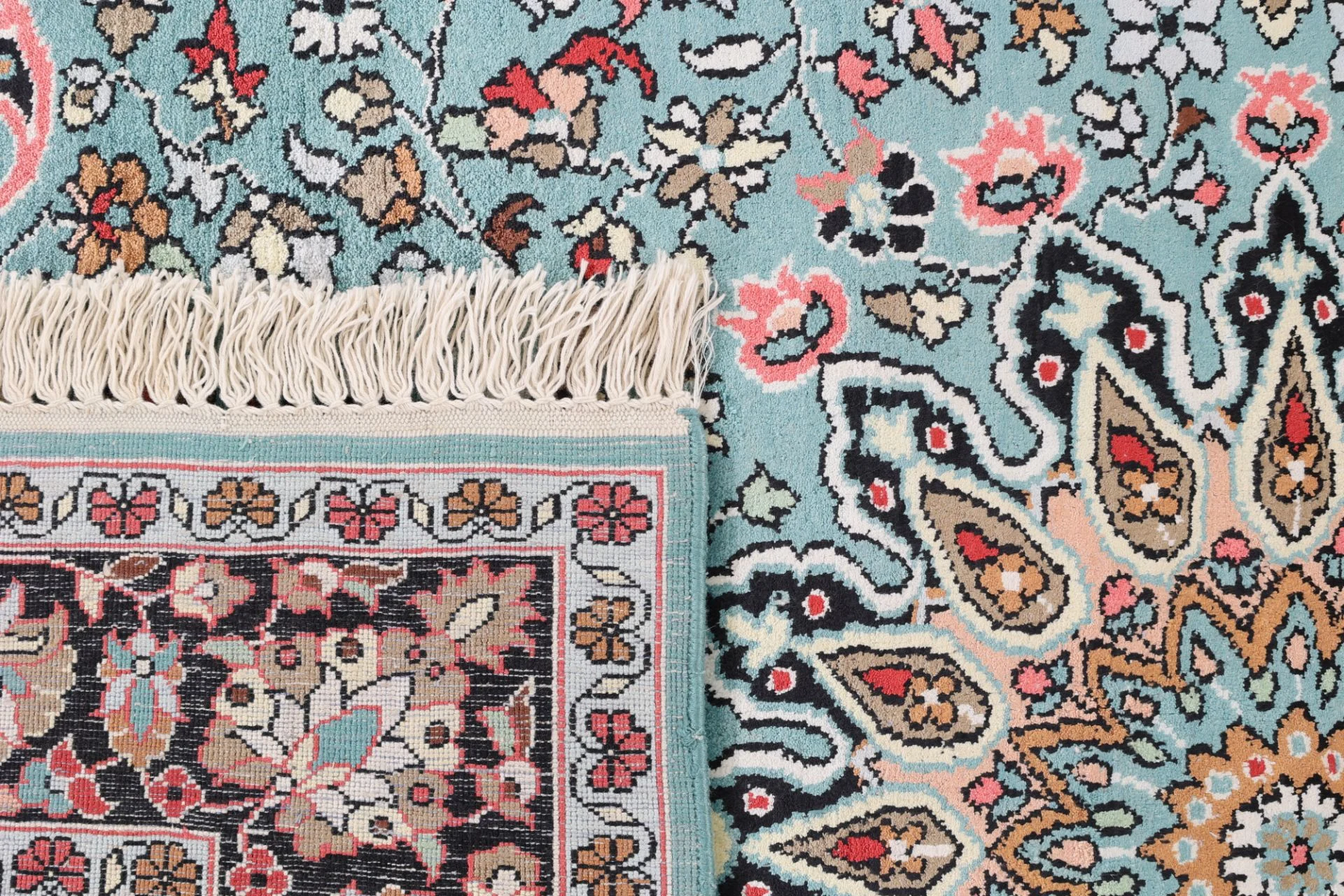 Indian Rug 189 × 126 cm in Wool, hand-knotted - Image 7