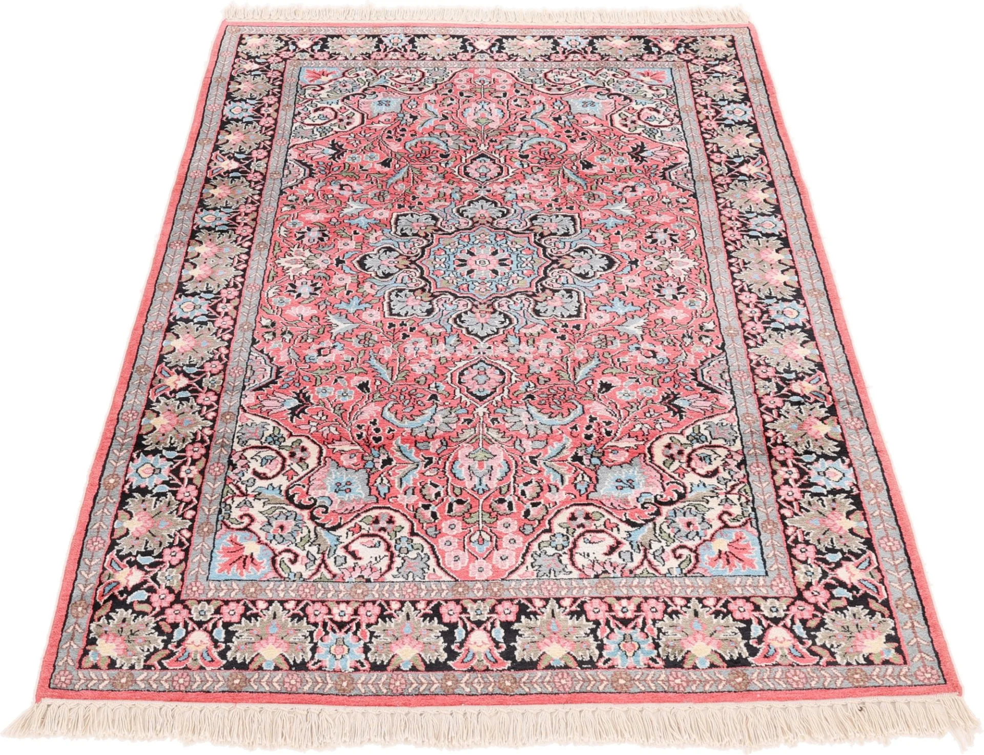 Alternative view of Indian Rug 181 × 123 cm in Wool, hand-knotted
