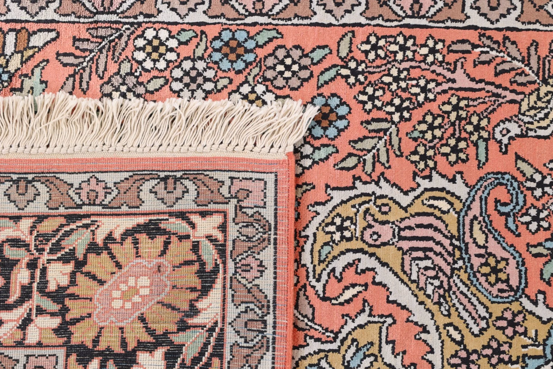 Indian Rug 182 × 123 cm in Wool, hand-knotted - Image 7