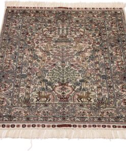 Qom Oriental Rug 117 × 78 cm, silk, hand-knotted — view 2