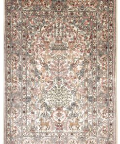 Qom Oriental Rug 117 × 78 cm, silk, hand-knotted