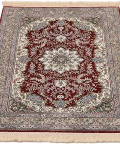 Qom Oriental Rug 124 × 80 cm, silk, hand-knotted — view 2