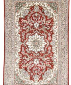 Qom Oriental Rug 124 × 80 cm, silk, hand-knotted
