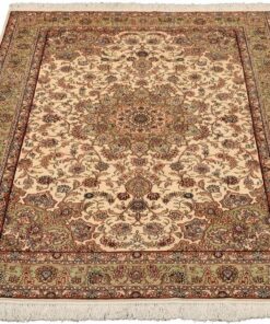 Hereke Oriental Rug 183 × 123 cm, silk, hand-knotted — view 2
