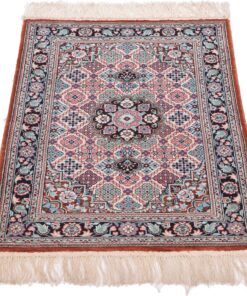Hereke Oriental Rug 95 × 63 cm, silk, hand-knotted — view 2