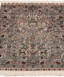 Hereke Oriental Rug 116 × 77 cm, silk, hand-knotted — view 2
