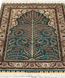 Hereke Oriental Rug 122 × 79 cm, silk, hand-knotted — view 2