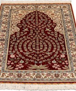 Hereke Oriental Rug 126 × 79 cm, silk, hand-knotted — view 2