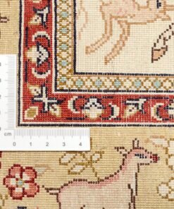 Hereke Oriental Rug 130 × 81 cm, silk, hand-knotted — view 3