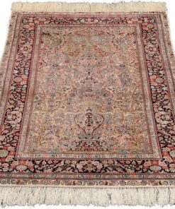 Hereke Oriental Rug 154 × 90 cm, silk, hand-knotted — view 2