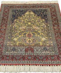 Hereke Oriental Rug 145 × 91 cm, silk, hand-knotted — view 2