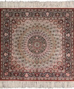 Hereke Oriental Rug 91 × 91 cm, silk, hand-knotted