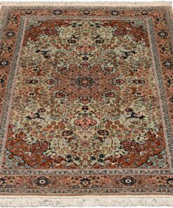 Hereke Oriental Rug 155 × 97 cm, silk, hand-knotted — view 2