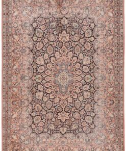 Oriental Rug 218 × 159 cm, silk, hand-knotted