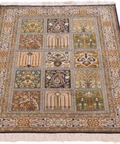 Oriental Rug 123 × 78 cm, silk, hand-knotted — view 2