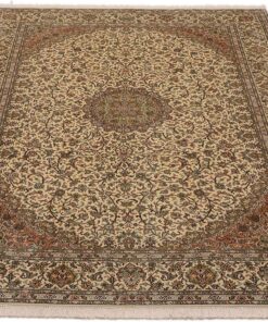 Kashmir Oriental Rug 252 × 176 cm, silk, hand-knotted — view 2