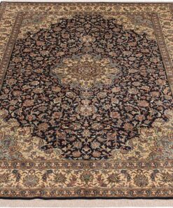 Kashmir Oriental Rug 275 × 180 cm, silk, hand-knotted — view 2