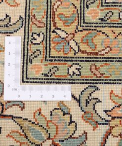 Kashmir Oriental Rug 313 × 221 cm, silk, hand-knotted — view 3