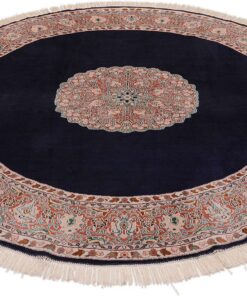 Kashmir Oriental Rug 240 × 240 cm, silk, hand-knotted — view 2