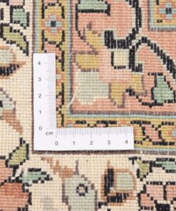 Kashmir Oriental Rug 307 × 243 cm, silk, hand-knotted — view 3