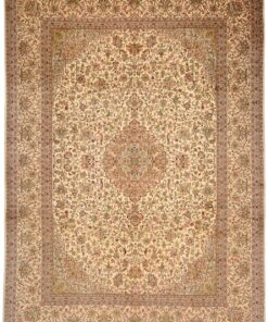 Kashmir Oriental Rug 336 × 243 cm, silk, hand-knotted