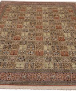 Kashmir Oriental Rug 338 × 248 cm, silk, hand-knotted — view 2