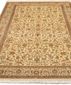 Kashmir Oriental Rug 299 × 180 cm, silk, hand-knotted — view 2
