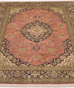 Kashmir Oriental Rug 223 × 151 cm, silk, hand-knotted — view 2