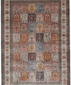 Kashmir Oriental Rug 241 × 162 cm, silk, hand-knotted