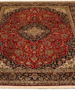 Kashmir Oriental Rug 244 × 168 cm, silk, hand-knotted — view 2