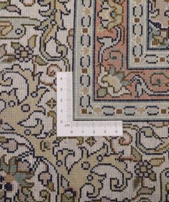 Kashmir Oriental Rug 252 × 169 cm, silk, hand-knotted — view 3