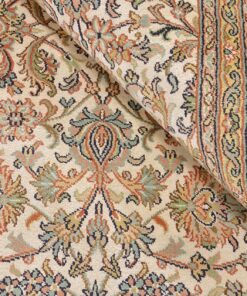 Kashmir Oriental Rug 247 × 170 cm, silk, hand-knotted — view 5