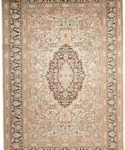 Kashmir Oriental Rug 248 × 172 cm, silk, hand-knotted