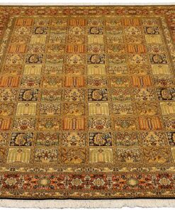 Kashmir Oriental Rug 253 × 172 cm, silk, hand-knotted — view 2